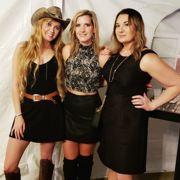 Meet the Posher - Picture 6 of 8